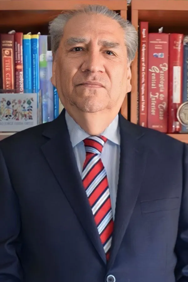Dr. Jorge Ojeda Ortiz Cirugía Oncológica y Ginecológica en Pachuca, Hidalgo Experto en Detección y Tratamiento de Cáncer Mamario y Cervicouterino